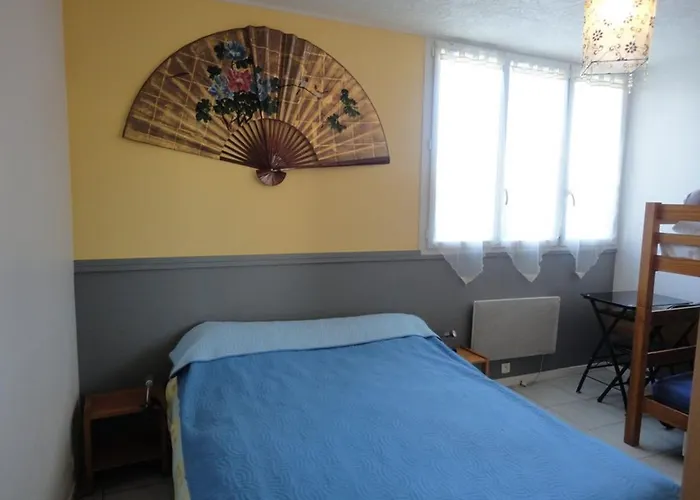 T2 Rdc Avec Cour, Proches Commerces Et Plage, Parking Et Animaux Admis - Fr-1-777-26 Apartamento